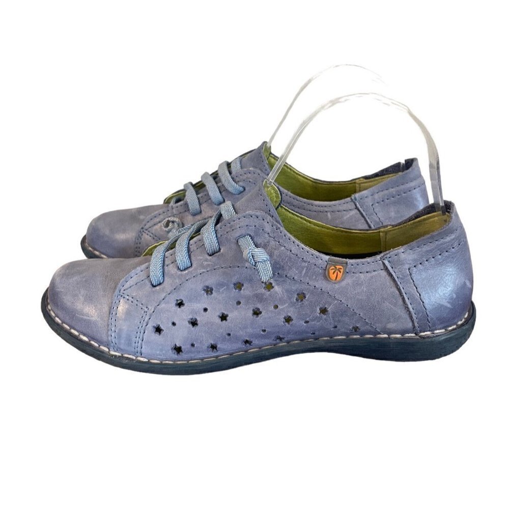 Jungla Shoes Womenโs Size 6-6.5 Blue Leather Casual Sneakers Strappy Elastic 37